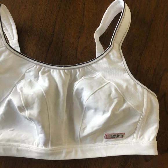 Triumph Triaction Activewear Nylon Sports Bra White Blk Grey Sz 34/75B NWOT - Picture 3 of 11